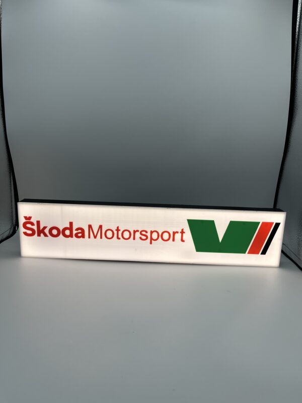 Luminoso Skoda MotorSport - Imagen 3