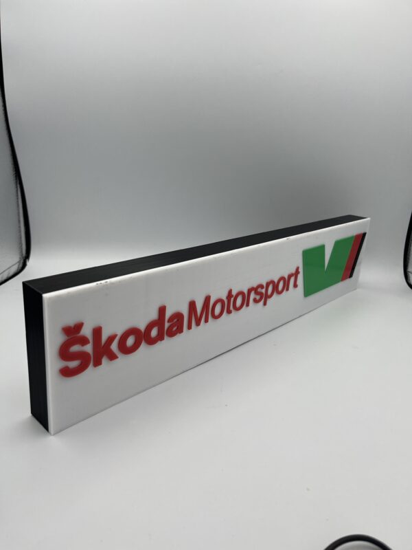 Luminoso Skoda MotorSport - Imagen 2